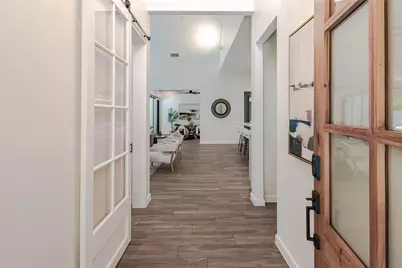 5805 Chesterfield Avenue, Austin, TX 78752 - Photo 4