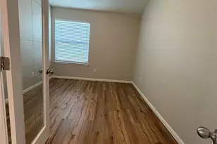 349 Tailwind Dr, Kyle, TX 78640 - Photo 12
