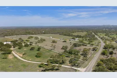 2502 Ranch Road 1323, Johnson City, TX 78636 - Photo 10