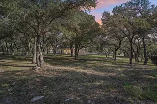 2833 Cedar Hollow Rd, Georgetown, TX 78628 - Photo 32