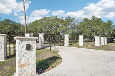 2833 Cedar Hollow Road, Georgetown, TX 78628 - Photo 4