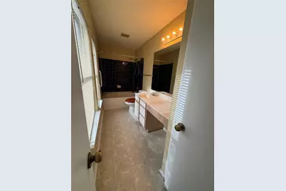 7908 Rosenberry Drive, Austin, TX 78747 - Photo 16