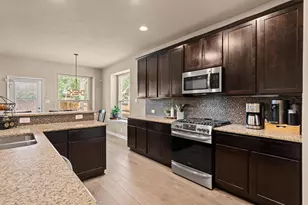216 Arrezo Ln, Georgetown, TX 78628 - Photo 4