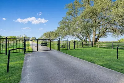 1005 County Road 414, Spicewood, TX 78669 - Photo 8