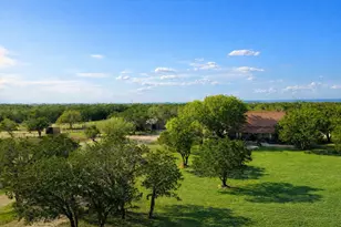 1005 Co Rd 414, Spicewood, TX 78669 - Photo 6