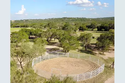 1005 County Road 414, Spicewood, TX 78669 - Photo 32
