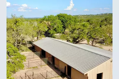 1005 County Road 414, Spicewood, TX 78669 - Photo 24
