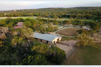 1005 County Road 414, Spicewood, TX 78669 - Photo 16