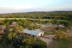 1005 Co Rd 414, Spicewood, TX 78669 - Photo 16