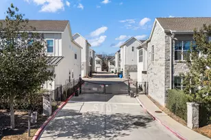 2624 Metcalfe Rd, Austin, TX 78741 - Photo 32