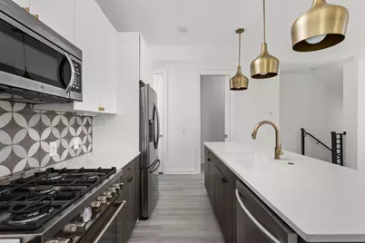2624 Metcalfe Road #17, Austin, TX 78741 - Photo 8