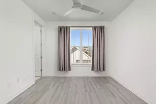 2624 Metcalfe Rd, Austin, TX 78741 - Photo 18