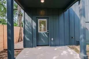1042 Rosemont St, Austin, TX 78723 - Photo 22