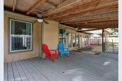 8914 Bridgewood Trail, Austin, TX 78729 - Photo 26