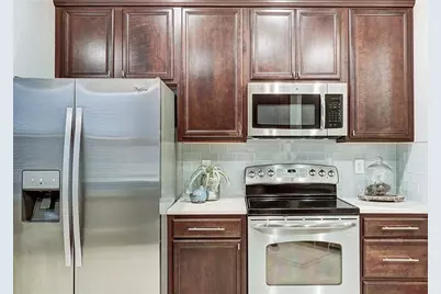 8914 Bridgewood Trail, Austin, TX 78729 - Photo 6