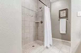 8914 Bridgewood Trail, Austin, TX 78729 - Photo 24
