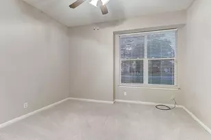 8914 Bridgewood Trail, Austin, TX 78729 - Photo 16