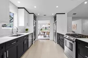 3904 Cordova Dr, Austin, TX 78759 - Photo 8