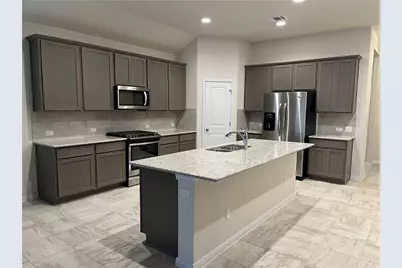 605 Elm Green Street, Hutto, TX 78634 - Photo 4