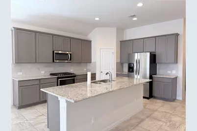 605 Elm Green Street, Hutto, TX 78634 - Photo 6