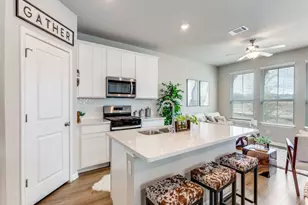 236 Lost Mine Peak Ln, Dripping Springs, TX 78620 - Photo 10