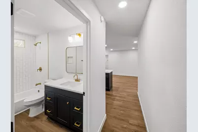 407 Tamworth Avenue, Austin, TX 78745 - Photo 14