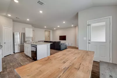 5712 Xene Drive, Austin, TX 78724 - Photo 14