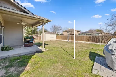 320 Lone Star Boulevard, Hutto, TX 78634 - Photo 36