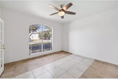 320 Lone Star Boulevard, Hutto, TX 78634 - Photo 4