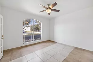 320 Lone Star Blvd, Hutto, TX 78634 - Photo 4