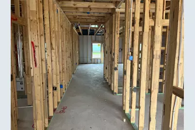 312 Sleep Hollow, Jarrell, TX 76537 - Photo 2