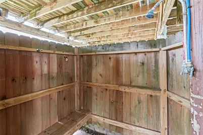 3929 4th Street, Galveston, TX 77554 - Photo 32