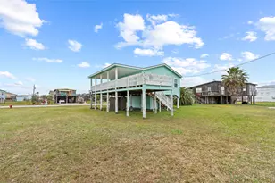 3929 4th St, Galveston, TX 77554 - Photo 28