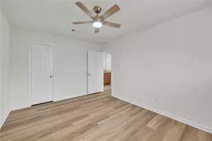 514 Sara Dr, Round Rock, TX 78664 - Photo 16