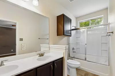 9209 Brandts Wood Street, Austin, TX 78744 - Photo 14