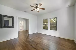 1907 W 37th St, Austin, TX 78731 - Photo 4