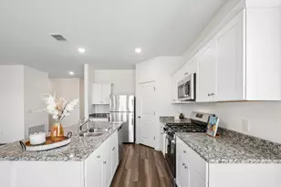 1305 Morris Loop, San Marcos, TX 78666 - Photo 6