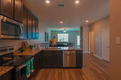 201 Constitution Street, Liberty Hill, TX 78642 - Photo 6
