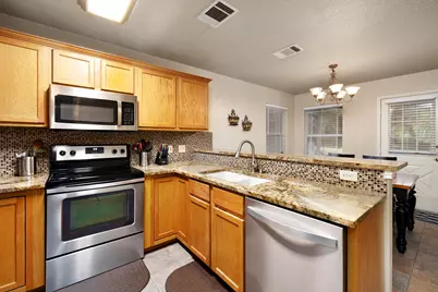 110 Hunter Ridge Road, San Marcos, TX 78666 - Photo 12