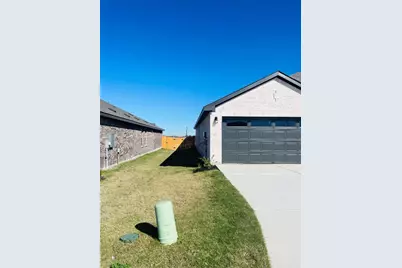 18508-A High Flyer Way, Manor, TX 78653 - Photo 2