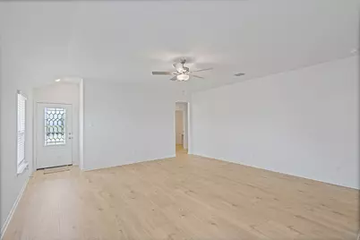 14616 Wahlbergs Way, Elgin, TX 78621 - Photo 2