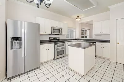 9401 Caracas Drive, Austin, TX 78733 - Photo 12
