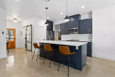 111 E Kamoi Court, Bastrop, TX 78602 - Photo 8