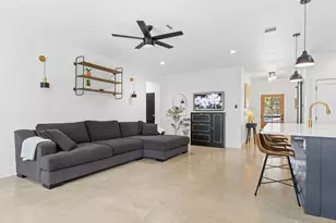 111 E Kamoi Ct, Bastrop, TX 78602 - Photo 4