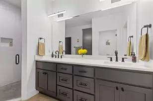 111 E Kamoi Ct, Bastrop, TX 78602 - Photo 20