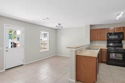 3512 Sand Dunes Avenue, Austin, TX 78744 - Photo 8