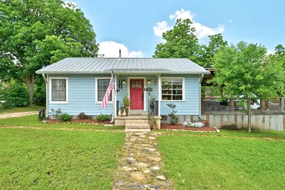 202 S 3rd Street, Pflugerville, TX 78660 - Photo 1