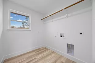 142 Mahalo Ct, Bastrop, TX 78602 - Photo 24