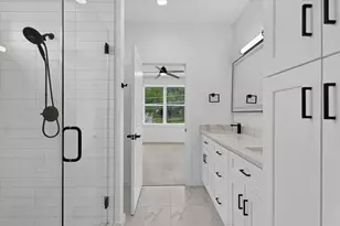 5305 Ledesma Rd, Austin, TX 78721 - Photo 24