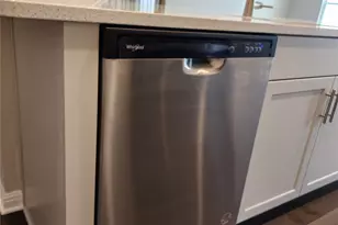 120 Greenspire Ln, Hutto, TX 78634 - Photo 6